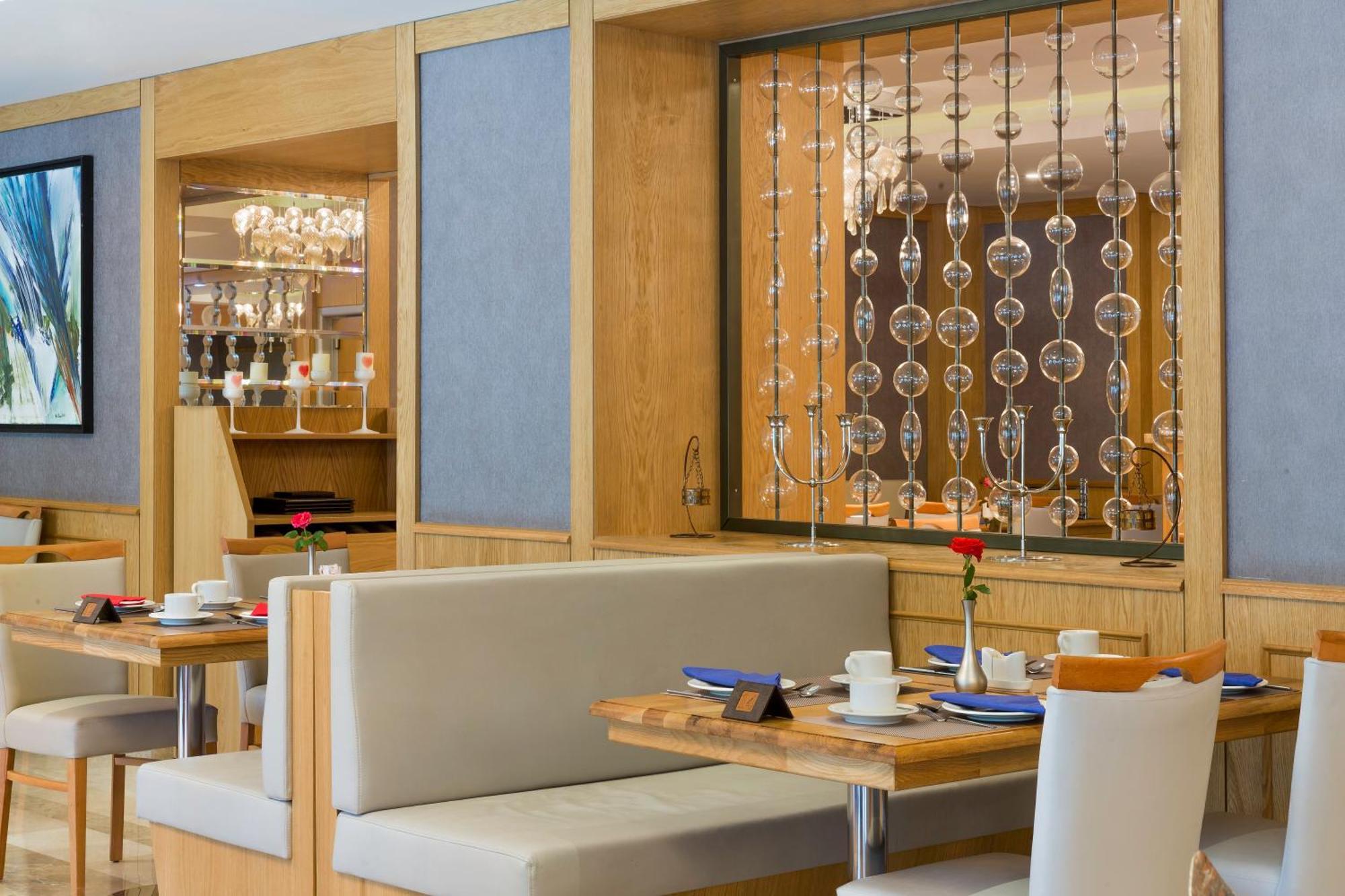 Hotel & Restaurant Сетиф Экстерьер фото